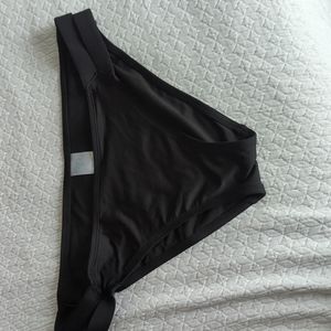 Kona Sol black bikini bottoms